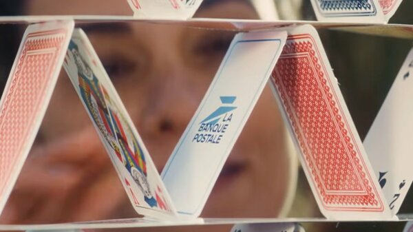 20e anniversaire de la Banque Postale : nouvelle campagne publicitaire, avoir un temps d'avance
