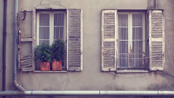 En Ile-de-France, la proportion de pauvres augmente deux fois plus vite qu'ailleurs, en cause le logement plus cher de +56%